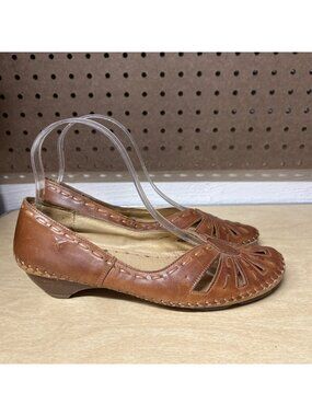 Pikolinos Slip On Brown Leather Pumps Women’s Cut Out Dress Shoes Size 37 US 6.5